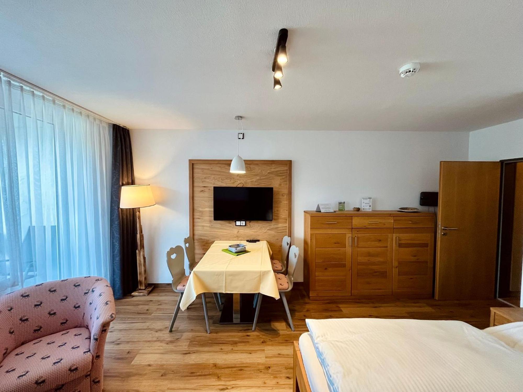 Montana Haus, Fewo A14, A17, B4 Oder C8 Oberstdorf Buitenkant foto
